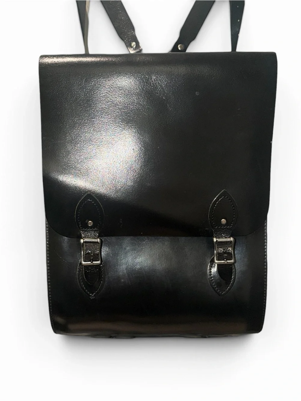The Leather Satchel Co slimfit Windsor leather backpack